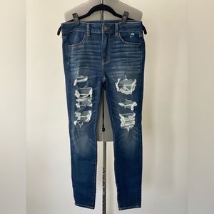 AMERICAN EAGLE - High Rise Jegging - Distressed Skinny Jeans size 8 short
